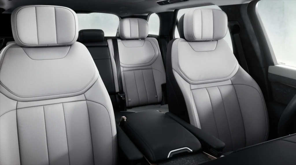 The 2025 Range Rover Sport redefines luxury and car performance 3 Range Rover 2025 India