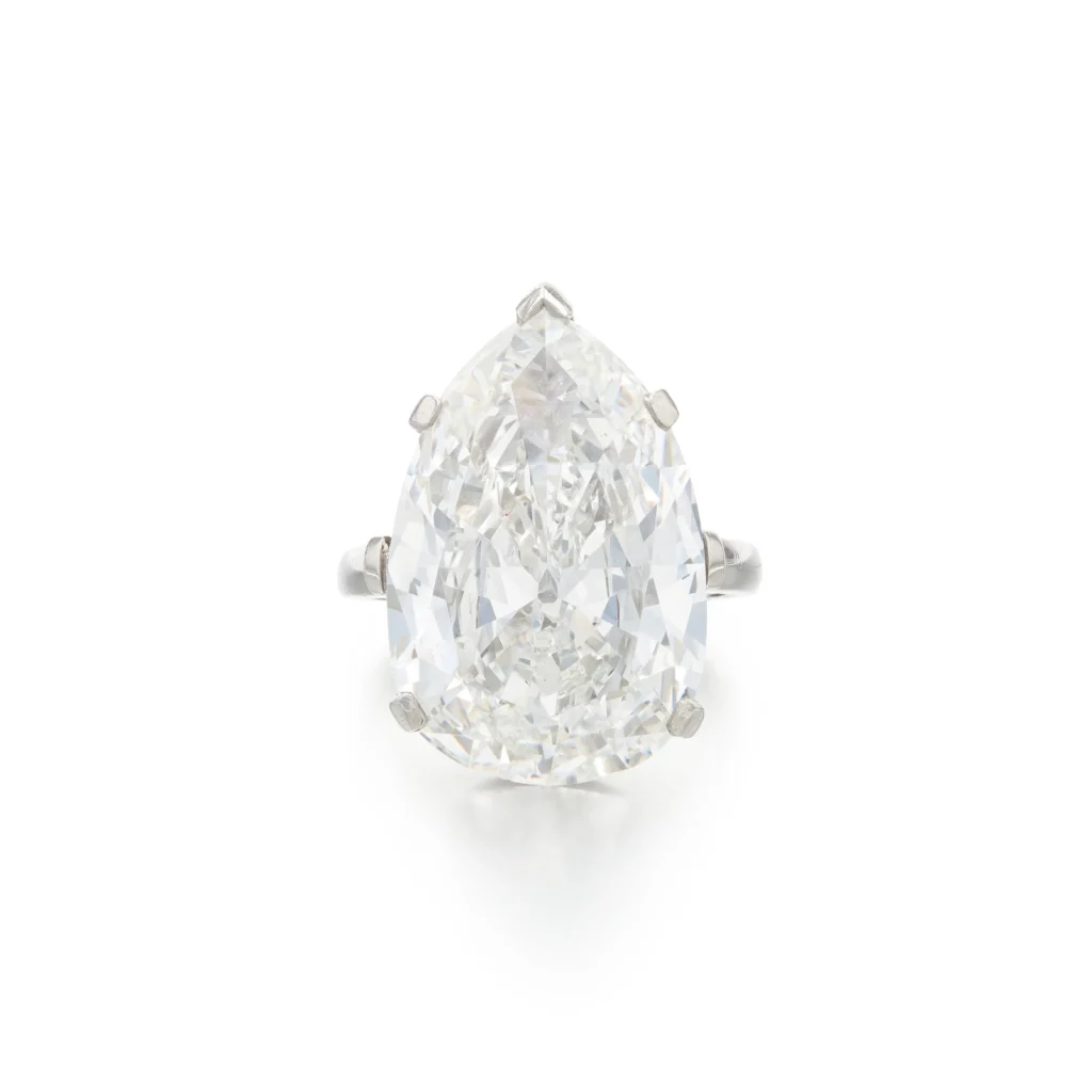 Sotheby’s Paris records highest jewellery auction total in 7 years 1 Sotheby's Paris, Diamond ring