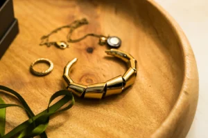 Gold jewelry