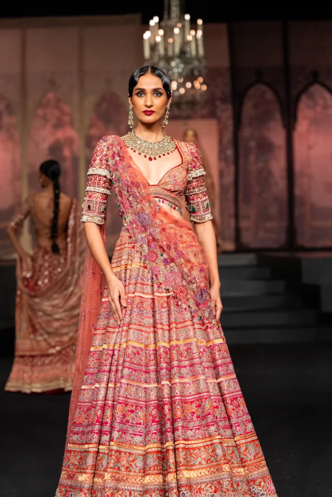 Tarun Tahiliani bridal lehenga