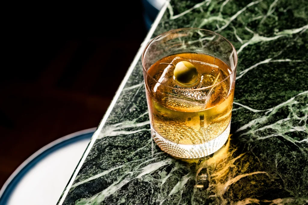 London Swagger, Chicago Soul: Beef & Liberty Bar Redefines River North 4 Beef & Liberty Bar Hawksmoor