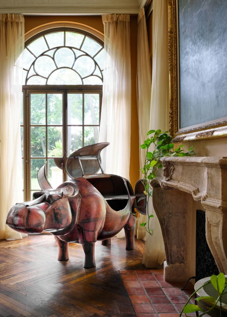 Sotheby’s unveils the Schlumberger Collection where Monet meets Dalí and Lalanne’s rare Hippopotame Bar 1 Francois-Xavier Lalanne Hippopotame Bar piece unique