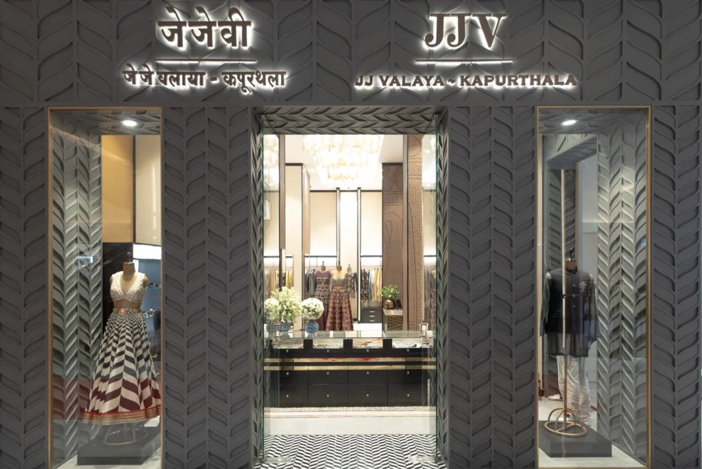 JJ Valaya