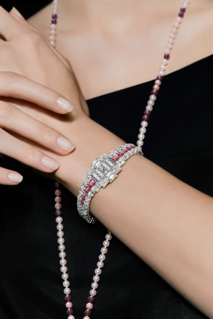 Vacheron Constantin’s Grand Lady Kalla reinvents time with coloured gemstones & shape-shifting style 4 Vacheron Constantin Grand Lady Kalla
