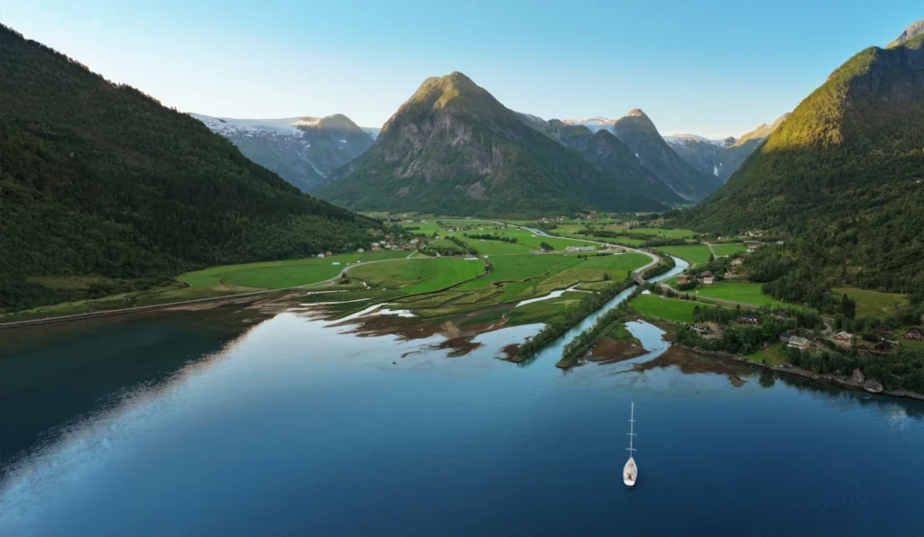 Oyster Yachts’ Richard Hadida Wants to Whisk His Skippers Away on an Adventure 3 Oyster Yachts Explorers Club