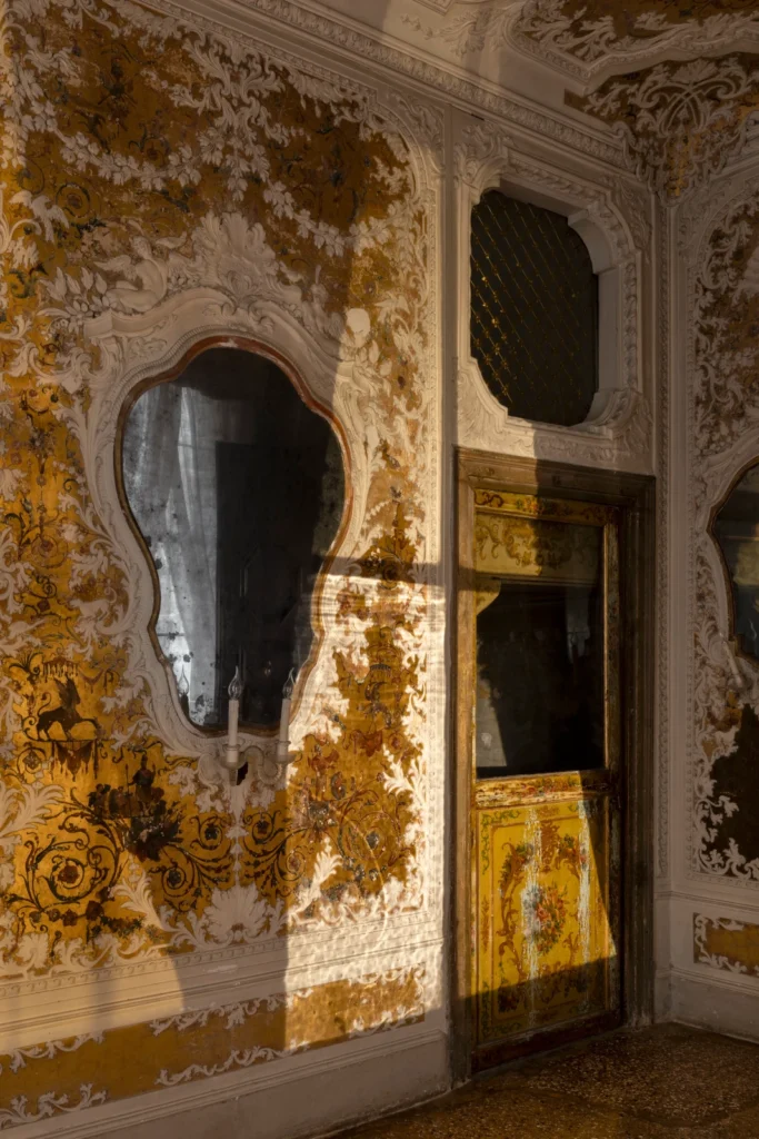 Dries Van Noten is opening a Venice-based foundation dedicated to keeping craft alive through new generations 3 FONDAZIONE DRIES VAN NOTEN PALAZZO PISANI MORETTA