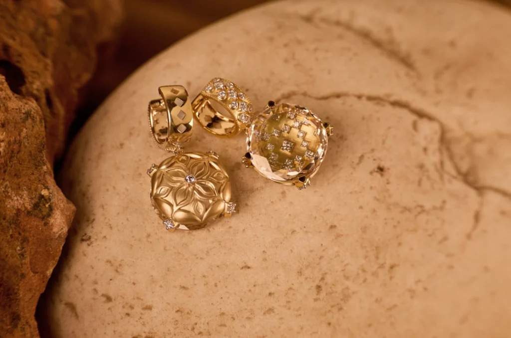 Indian brand Ashth Prive encases 9 centuries of stepwell geometry inside its rarest diamond collection yet 3 Ashth Udaya Collection