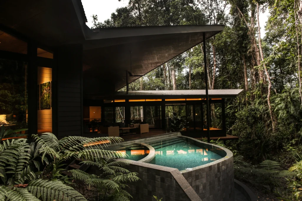 Beckons Group Lodges