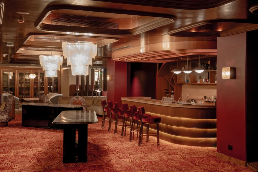Roswyn debuts in Mumbai as Ennismore introduces Morgans Originals to India 6 Roswyn Mumbai The Third Room