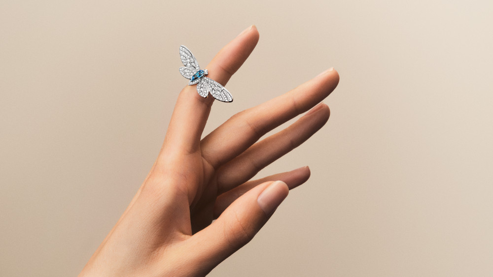 Boucheron's Fall collection conveys a novel tale of artistry and empowerment 4 Boucheron Animal jewelry collection Cicada