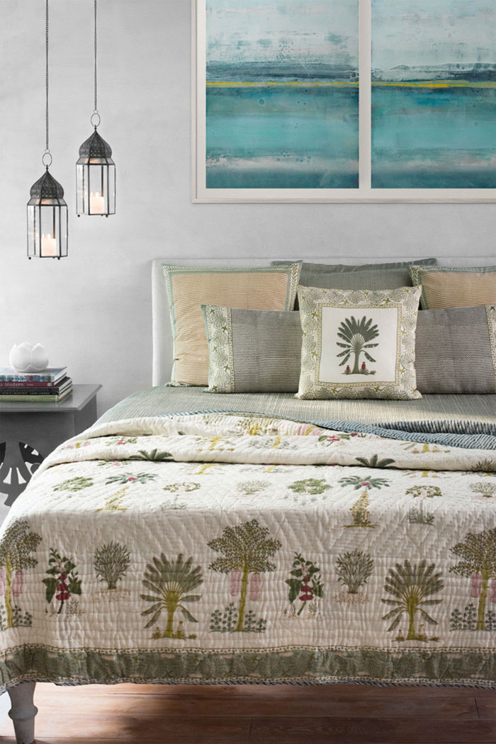 Good Earth Van Vaibhav 2017-2018 collection bed linen set