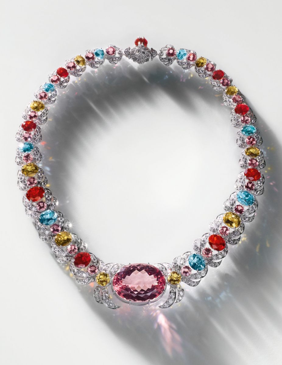 From Spirits to Gardens, 2022's High Jewelry Collections Invoke the Goddess 1 Gucci Hortus Deliciarium