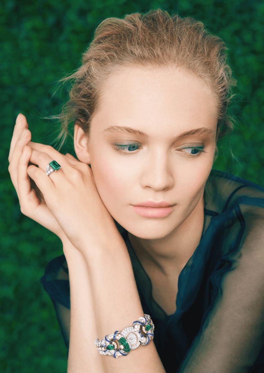 Van Cleef Arpels Emerald jewelry