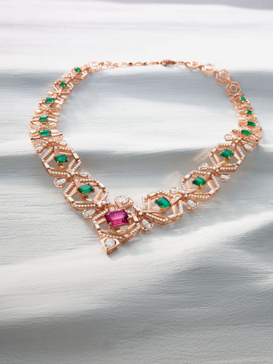 Zoya diamond emerald necklace