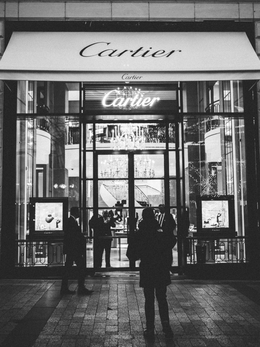 Lured by the Luxe? Why Not Make it a Career? 1 Cartier store