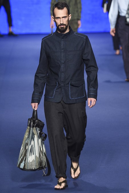 The Constants amid the Unknowns - Spring/Summer 2017 Menswear 15 Etro Spring Summer 2017 Menswear