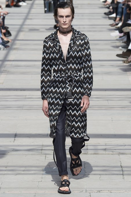 The Constants amid the Unknowns - Spring/Summer 2017 Menswear 24 Louis Vuitton Spring Summer 2017 Menswear