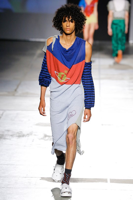 The Constants amid the Unknowns - Spring/Summer 2017 Menswear 25 Vivienne Westwood Spring Summer 2017 Menswear