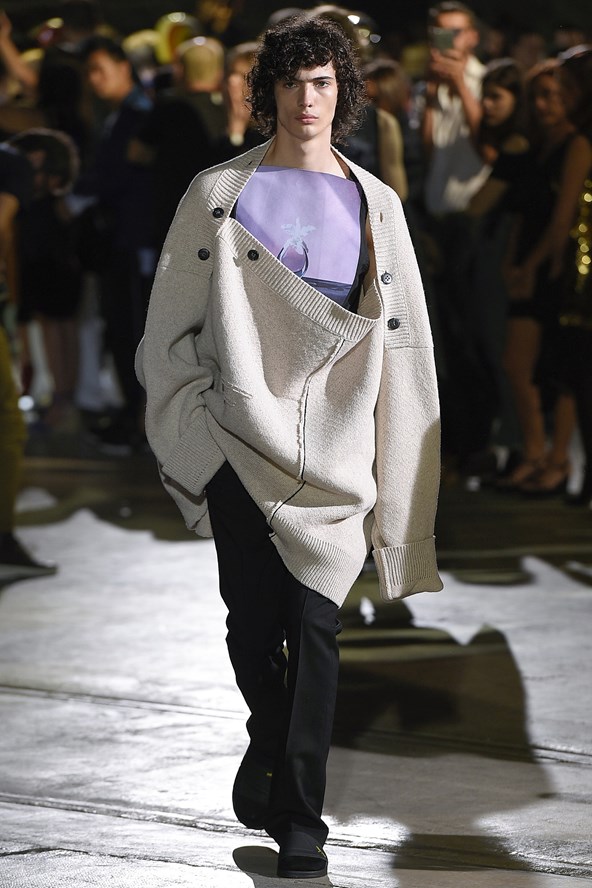 The Constants amid the Unknowns - Spring/Summer 2017 Menswear 47 Raf Simons Spring Summer 2017 Menswear