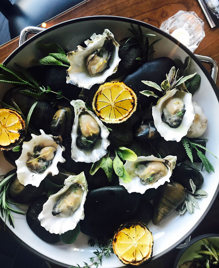 Terrace 16 Chicago Trump Hotel Oysters